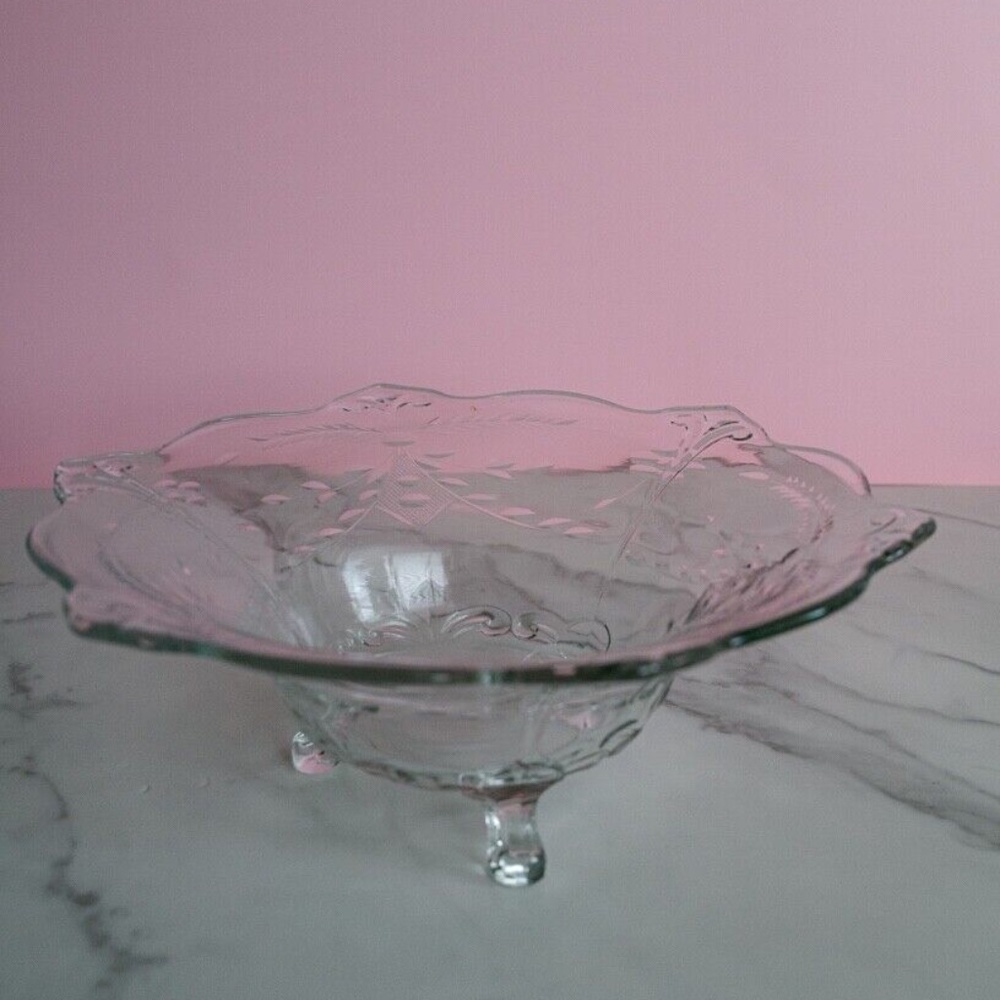 Vintage 1950's Fostoria Crystal Navarre 11 inch bowl with legs